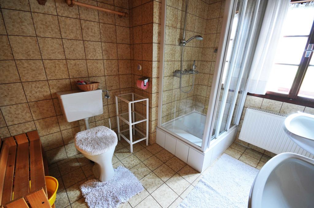 Haus Am Bach Villa Bad Kleinkirchheim Room photo
